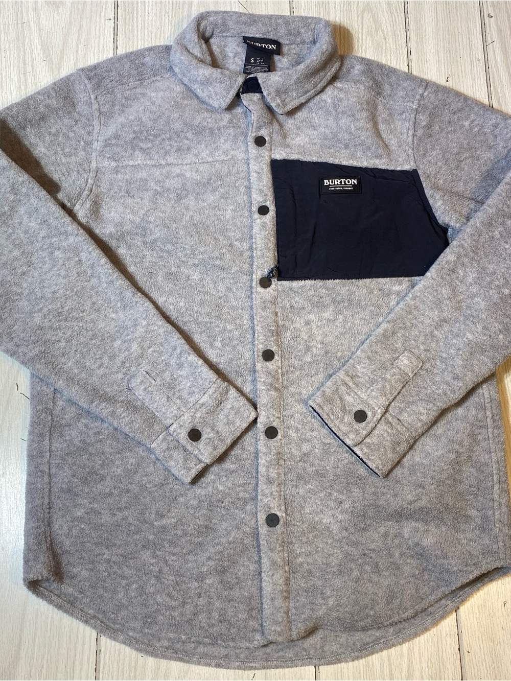 Burton Fleece Shirt Jacket Mens S Gray Snap Button Pocket Shacket Winter NWOT!
